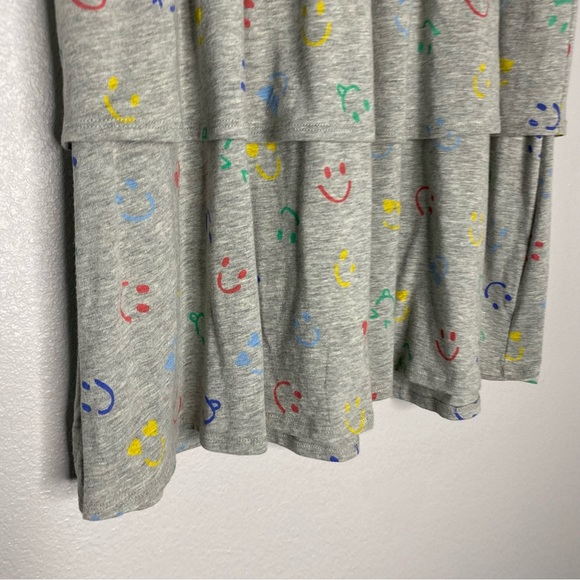 Tucker + Tate Girl’s Dress Size 7, Short Sleeve Gray Multi Color Smily - Picture 6 of 10